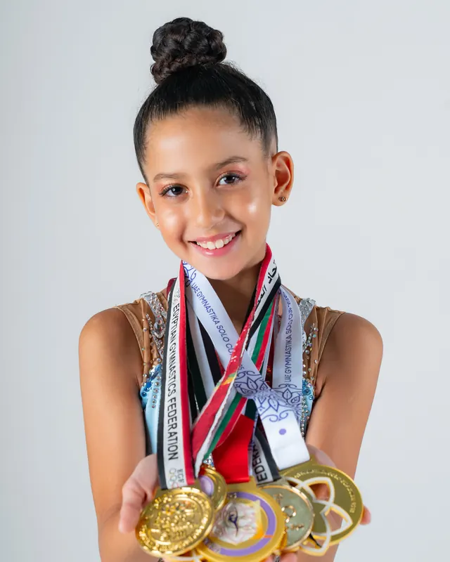 Гимнастки GYMNASTIKA с медалями